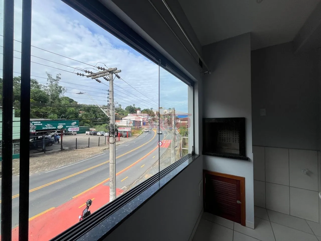 Apartamento com 2 dormitórios no bairro Fortaleza. - foto 1