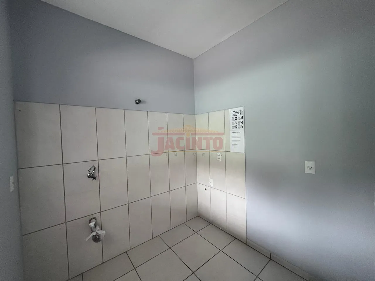 Apartamento com 2 dormitórios no bairro Fortaleza. — foto 4