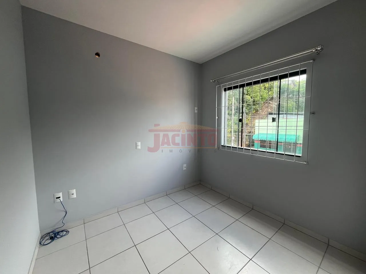 Apartamento com 2 dormitórios no bairro Fortaleza. — foto 7