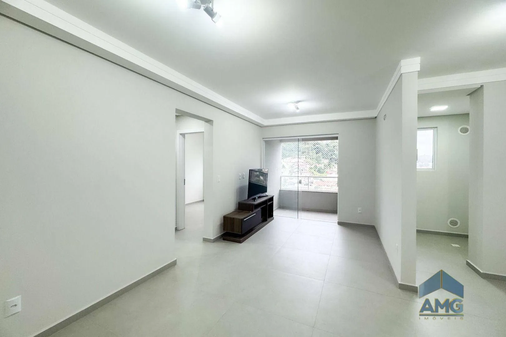 Apartamento à venda com 2 quartos, 1 vaga, 60m² na região do bairro Escola Agrícola, próximo à Rua José Deeke, Blumenau — foto 3