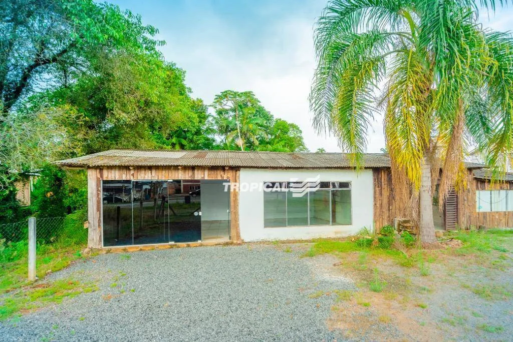 Galpão à venda, 2 vagas, 133m² no Badenfurt, Blumenau - foto 1