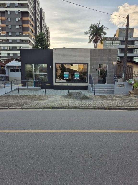 Outros Imóveis à venda, 180m² na RUA MAJOR NAVARRO LINS no Anita Garibaldi, Joinville