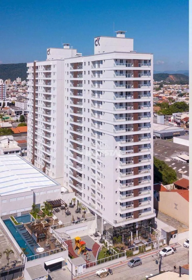 Apartamento à venda com 2 quartos e 1 suíte, 1 vaga, 92m² no São João, Itajaí - foto 1