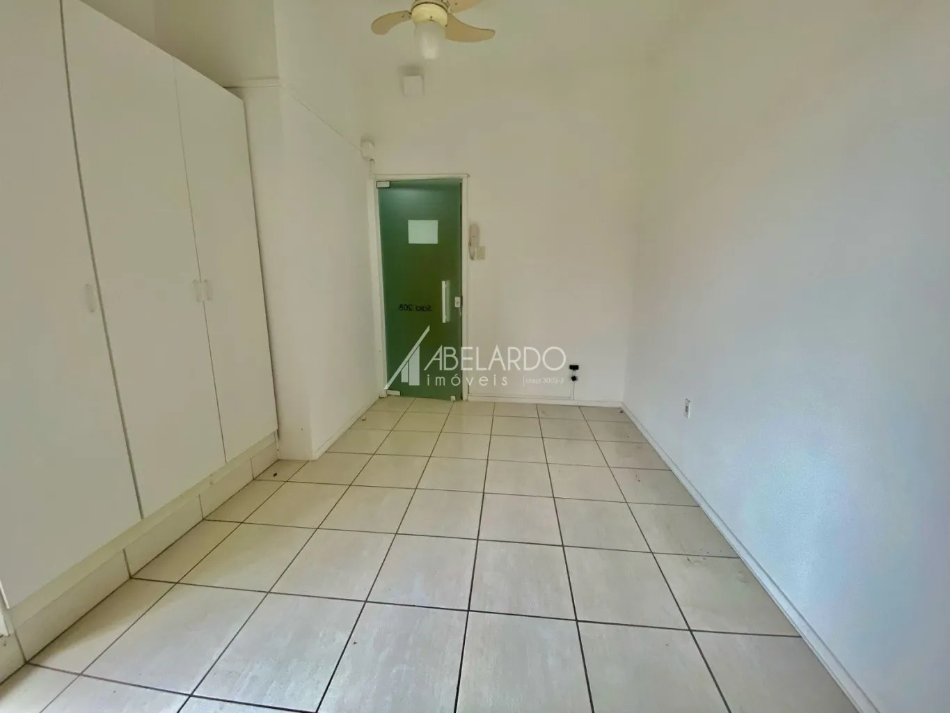 SALA COMERCIAL PARA LOCAÇÃO - CENTRO DE BLUMENAU — foto 5