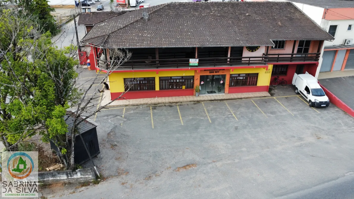 Prédio com 700 m comercial e residencial na Itoupavazinha - foto 1