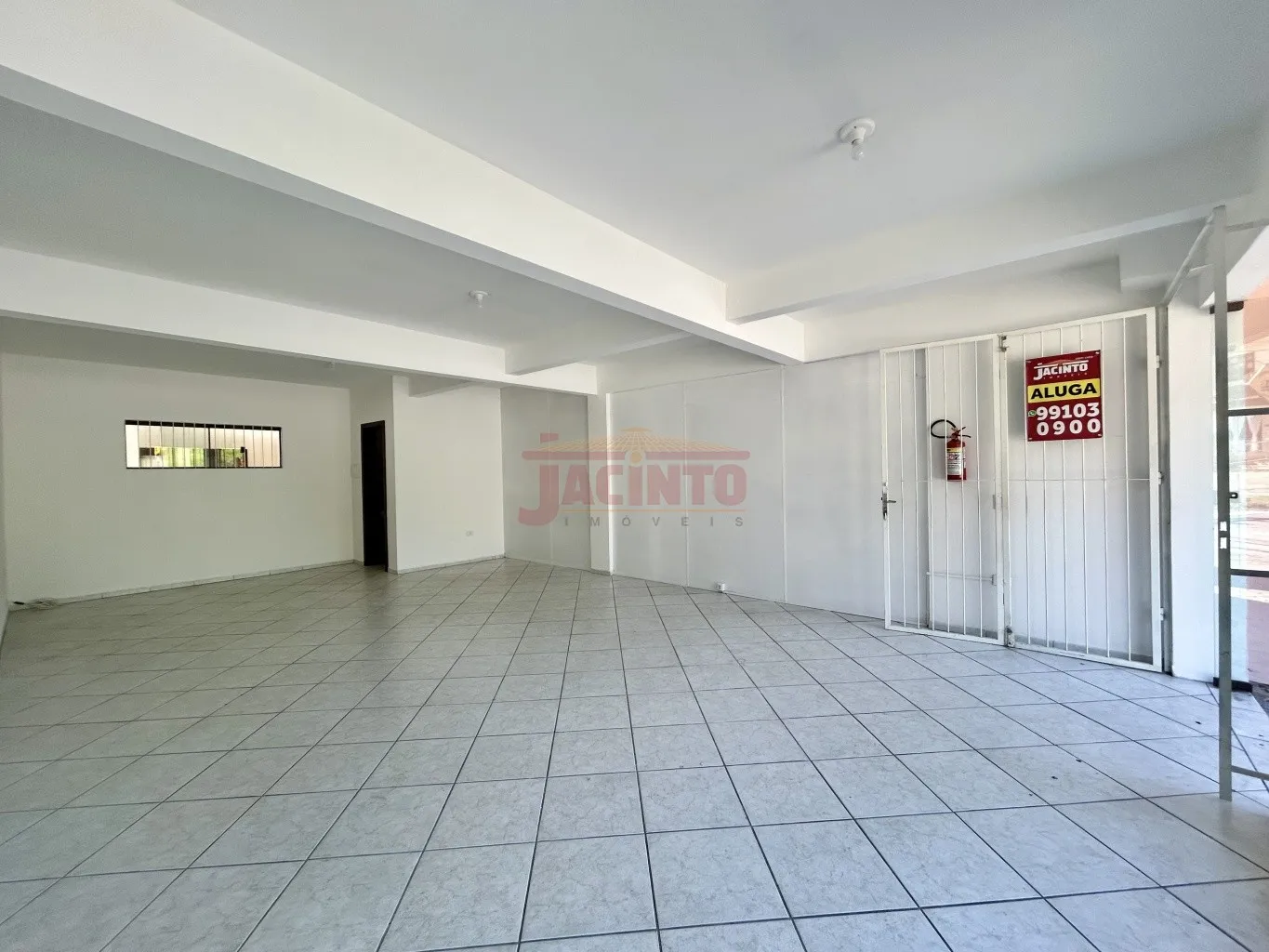 Sala comercial com aproximadamente 50m no bairro Fortaleza . — foto 3