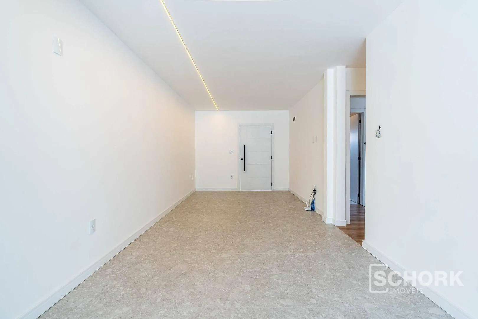 Casa à venda com 3 quartos e 3 suítes, 2 vagas, 488m² na região do bairro Água Verde, próximo à Rua General Osório, Blumenau — foto 5