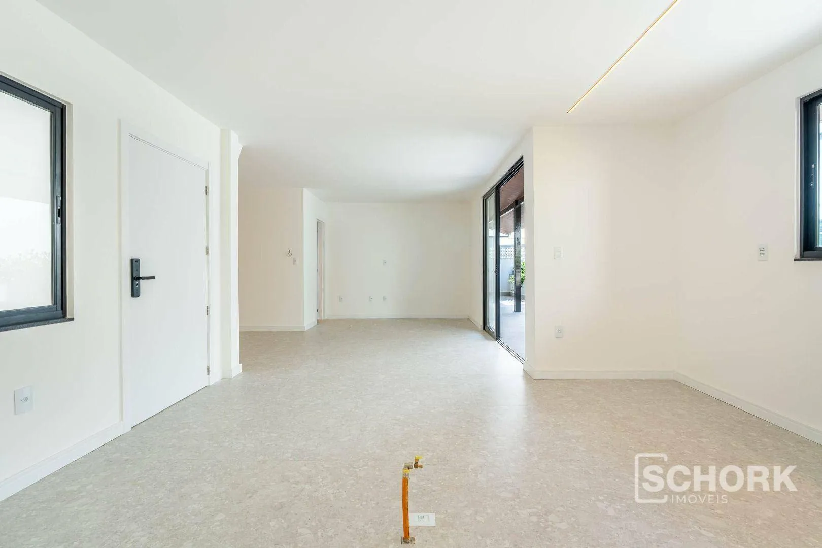 Casa à venda com 3 quartos e 3 suítes, 2 vagas, 488m² na região do bairro Água Verde, próximo à Rua General Osório, Blumenau — foto 7