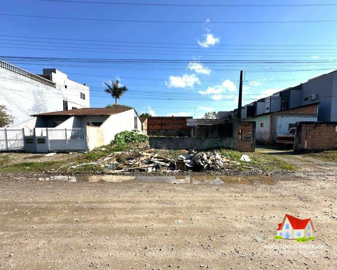 Terreno à venda, 238m² na região do bairro Paranaguamirim, próximo à Rua Paranaguamirim, Joinville — foto 2