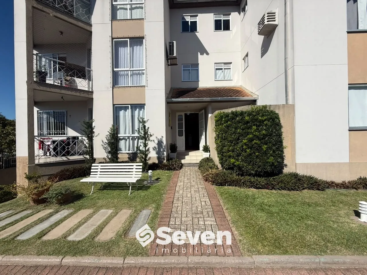 Apartamento à venda com 2 quartos, 1 vaga, 87m² no Badenfurt, Blumenau - foto 1