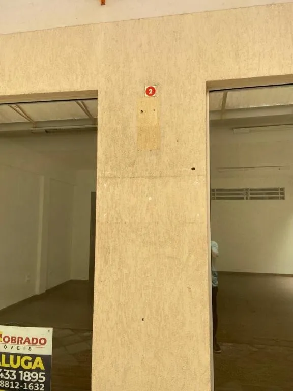 SALA no CENTRO com 0 quartos para LOCAÇÃO, 42 m — foto 2