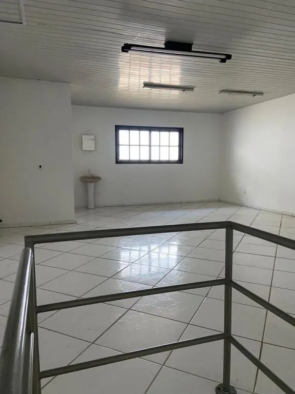 SALA no CENTRO com 0 quartos para LOCAÇÃO, 42 m — foto 4