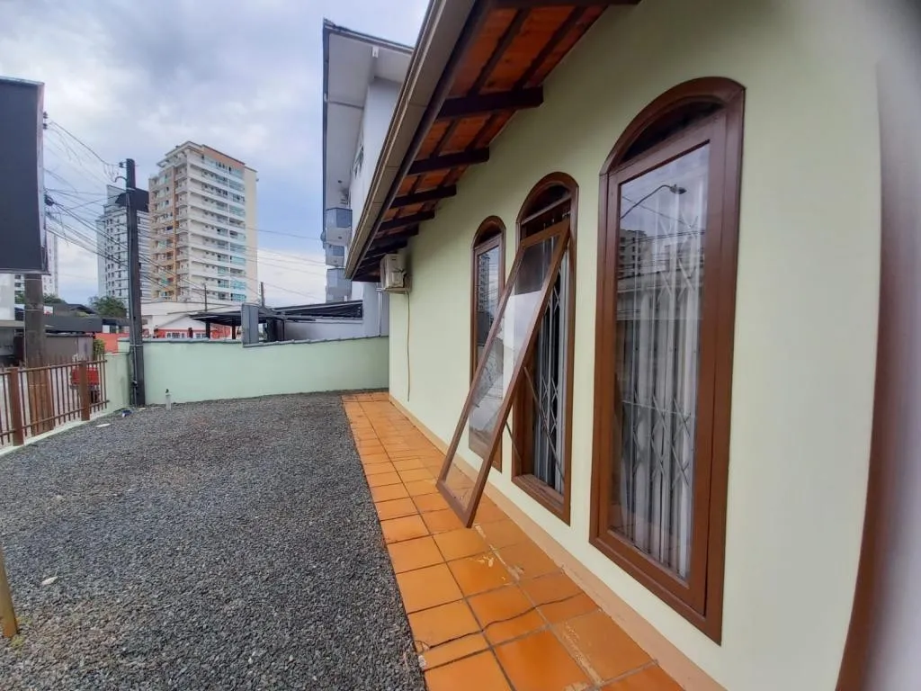 CASA no SAGUAÇÚ com 4 quartos para VENDA, 200 m — foto 3