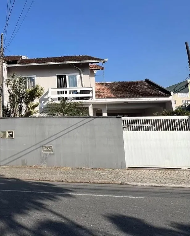 SOBRADO GEMINADO no ITAUM com 3 quartos para VENDA, 102 m - foto 1