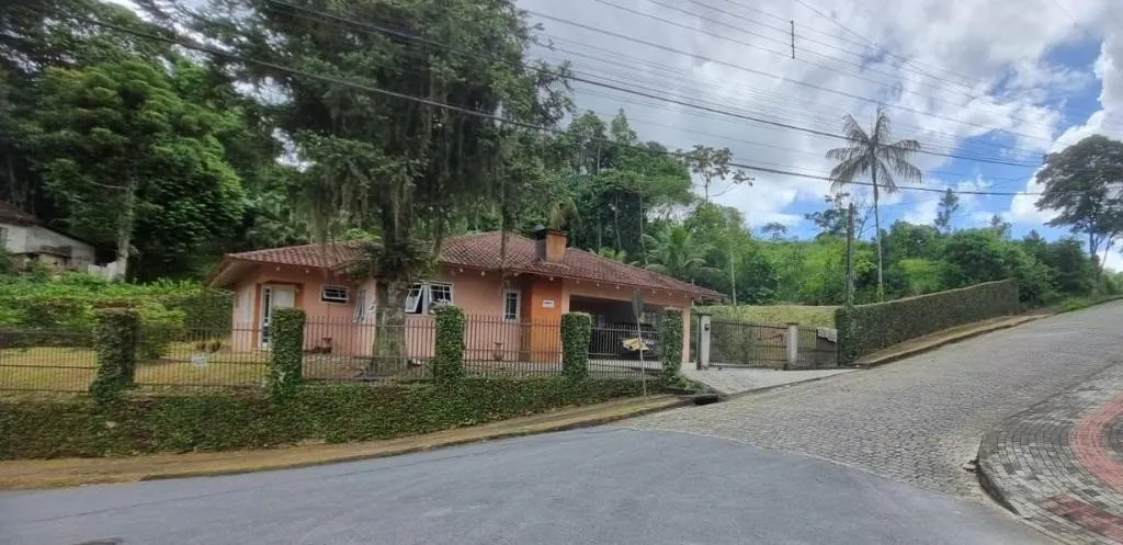CASA no ANITA GARIBALDI com 3 quartos para VENDA, 165 m - foto 1