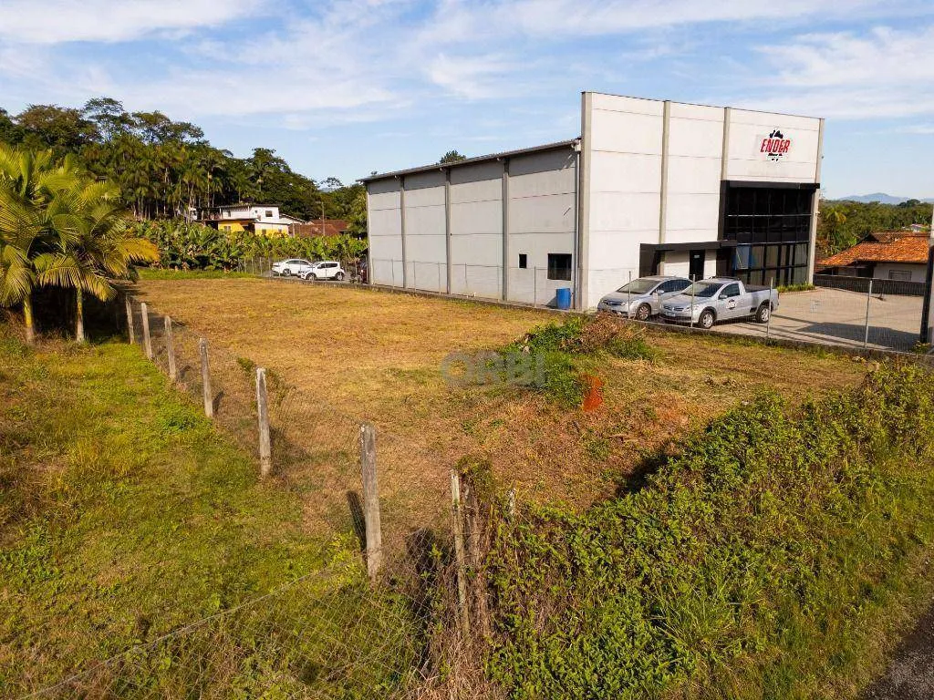 Terreno à venda, 860m² no Badenfurt, Blumenau - foto 1