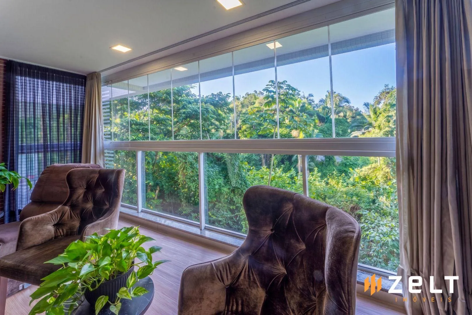 Apartamento à venda com 3 quartos e 3 suítes, 2 vagas, 158m² na Rua Heinrich Hosang no Victor Konder, Blumenau — foto 5