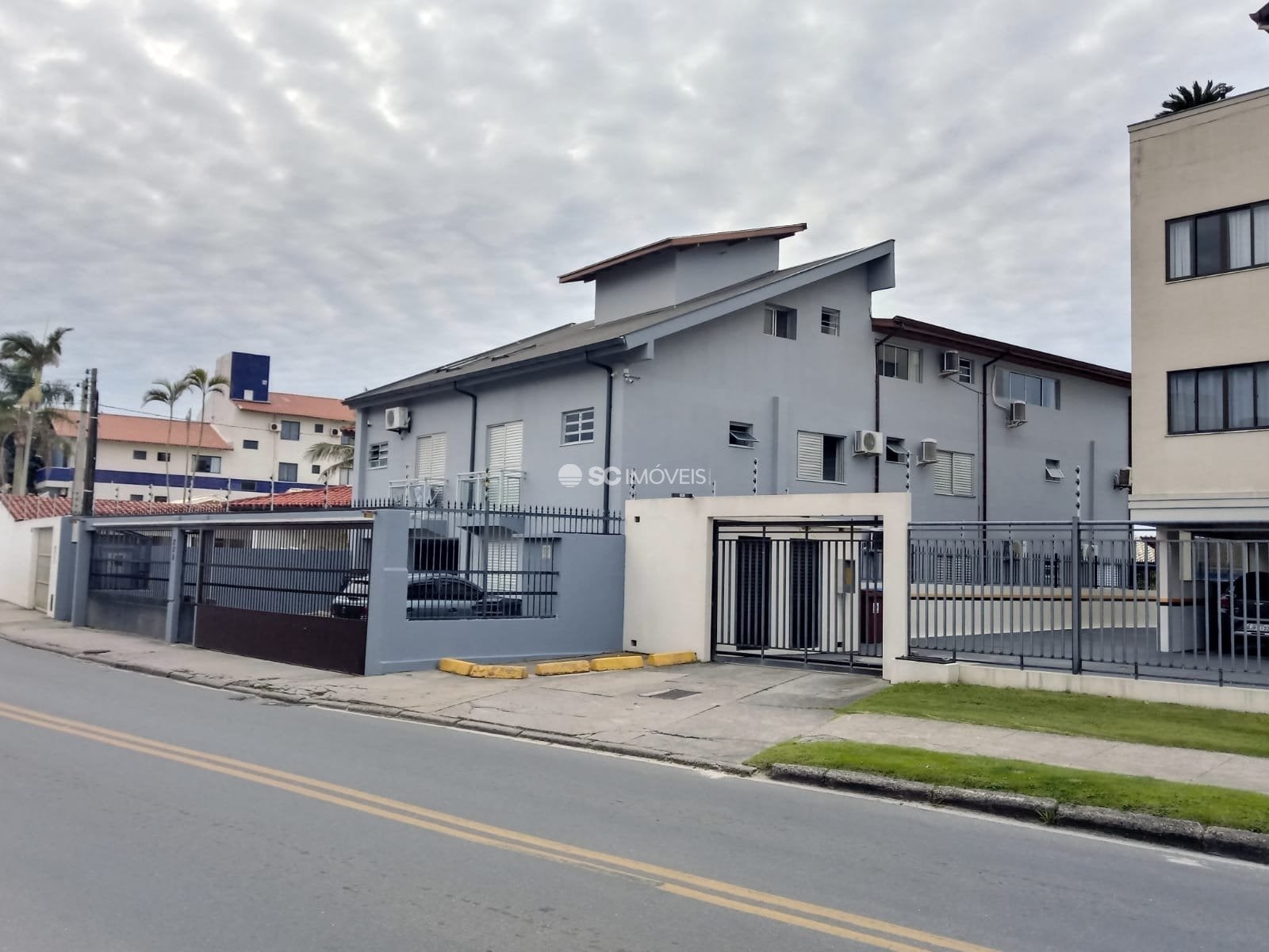 Outros Imóveis à venda com 16 quartos, 9 vagas, 810m² na das Gaivotas no Ingleses, Florianópolis