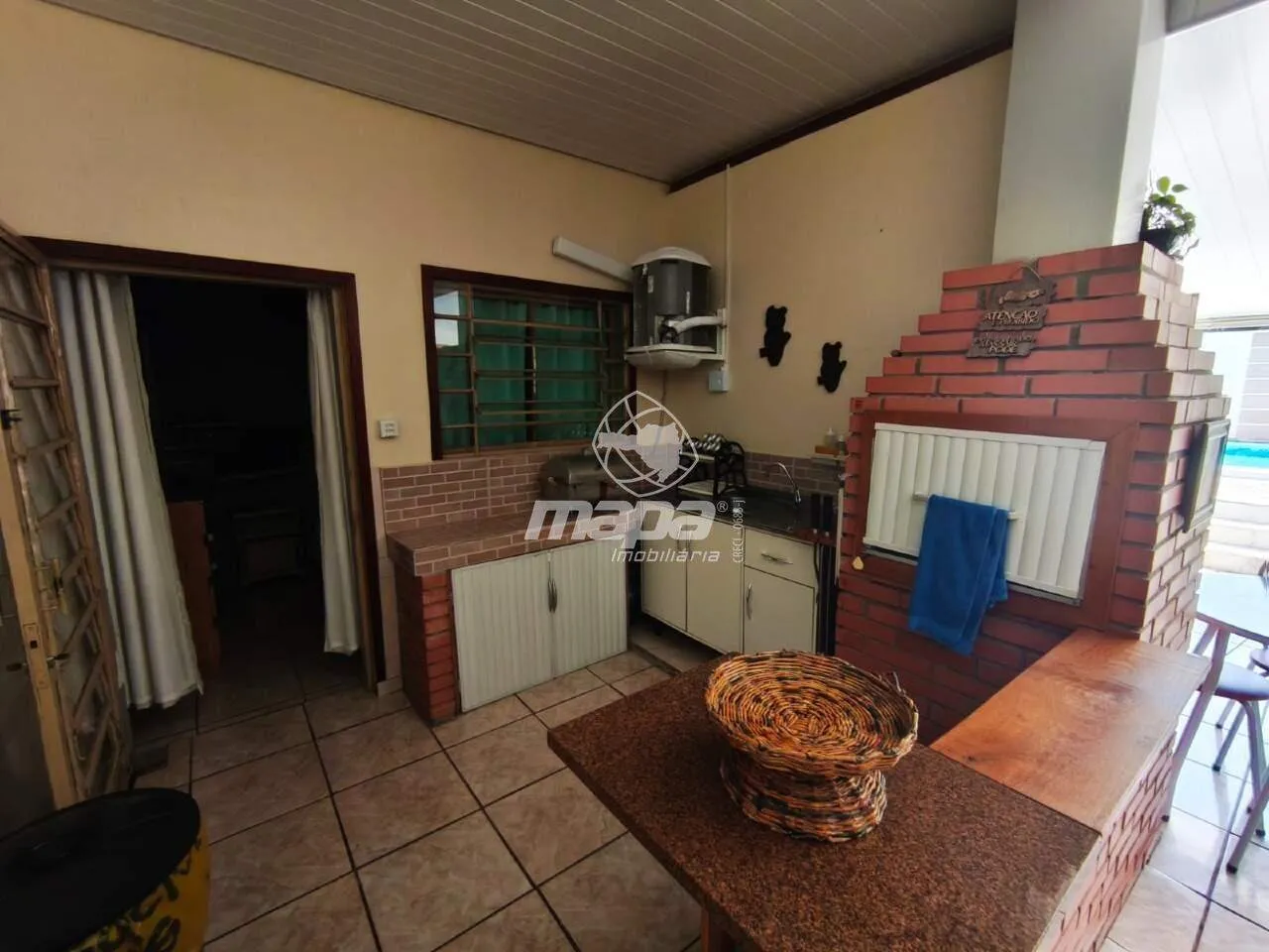 Casa com Piscina à venda — foto 6