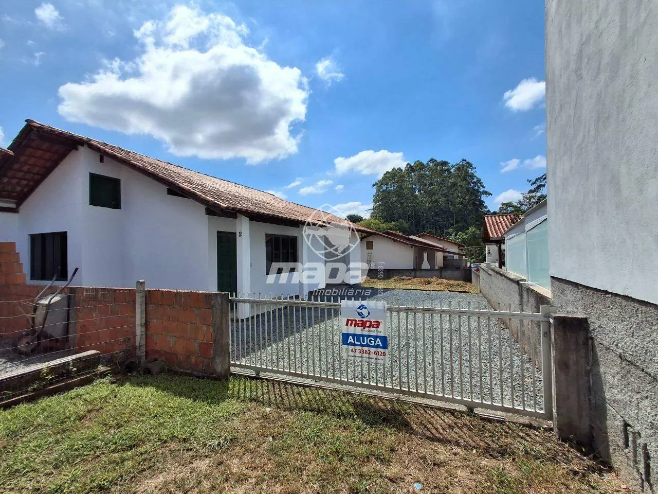 Casa para locação no Araponguinhas! - foto 1