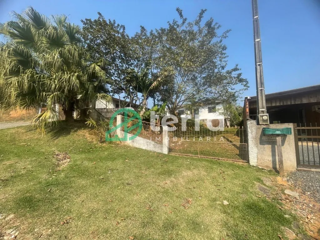 Casa à venda com 3 quartos, 90m² no Benedito, Indaial - foto 1