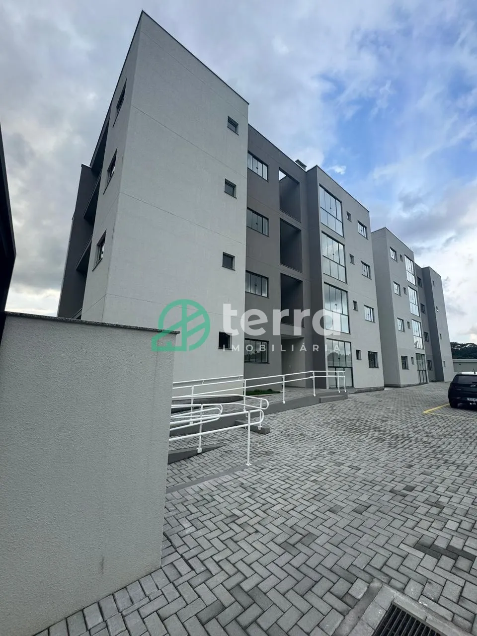 Apartamento à venda com 2 quartos, 1 vaga, 62m² no Carijós, Indaial - foto 1