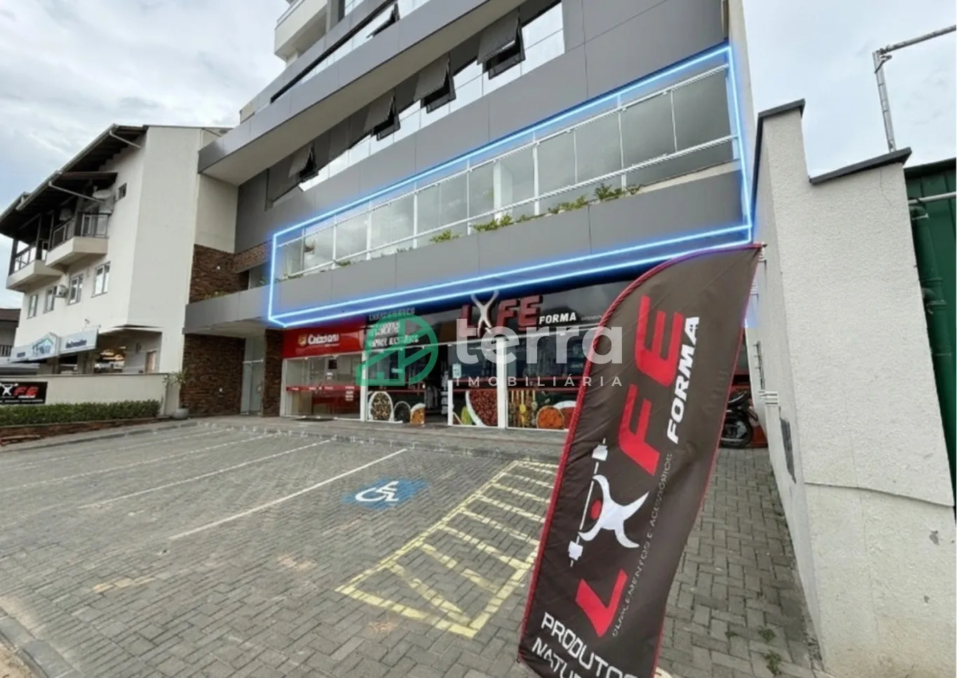 Sala/Escritório para alugar, 1 vaga, 248m² no Nações, Indaial - foto 1