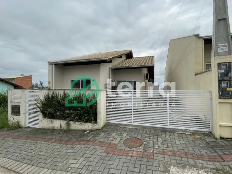 Casa à venda com 2 quartos, 1 vaga, 58m² no João Paulo II, Indaial - foto 1