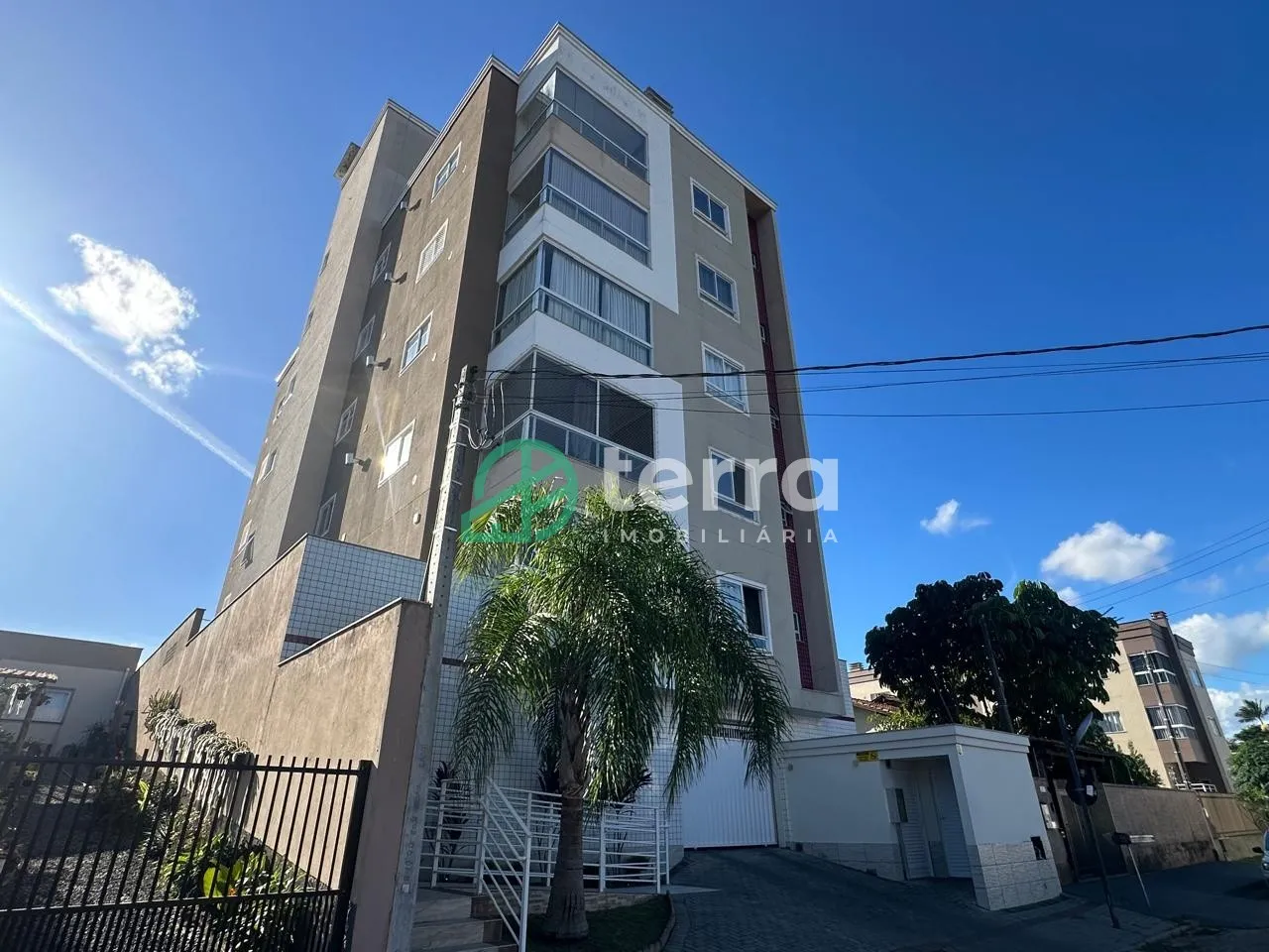 Apartamento à venda com 3 quartos e 1 suíte, 3 vagas, 104m² no Carijós, Indaial - foto 1