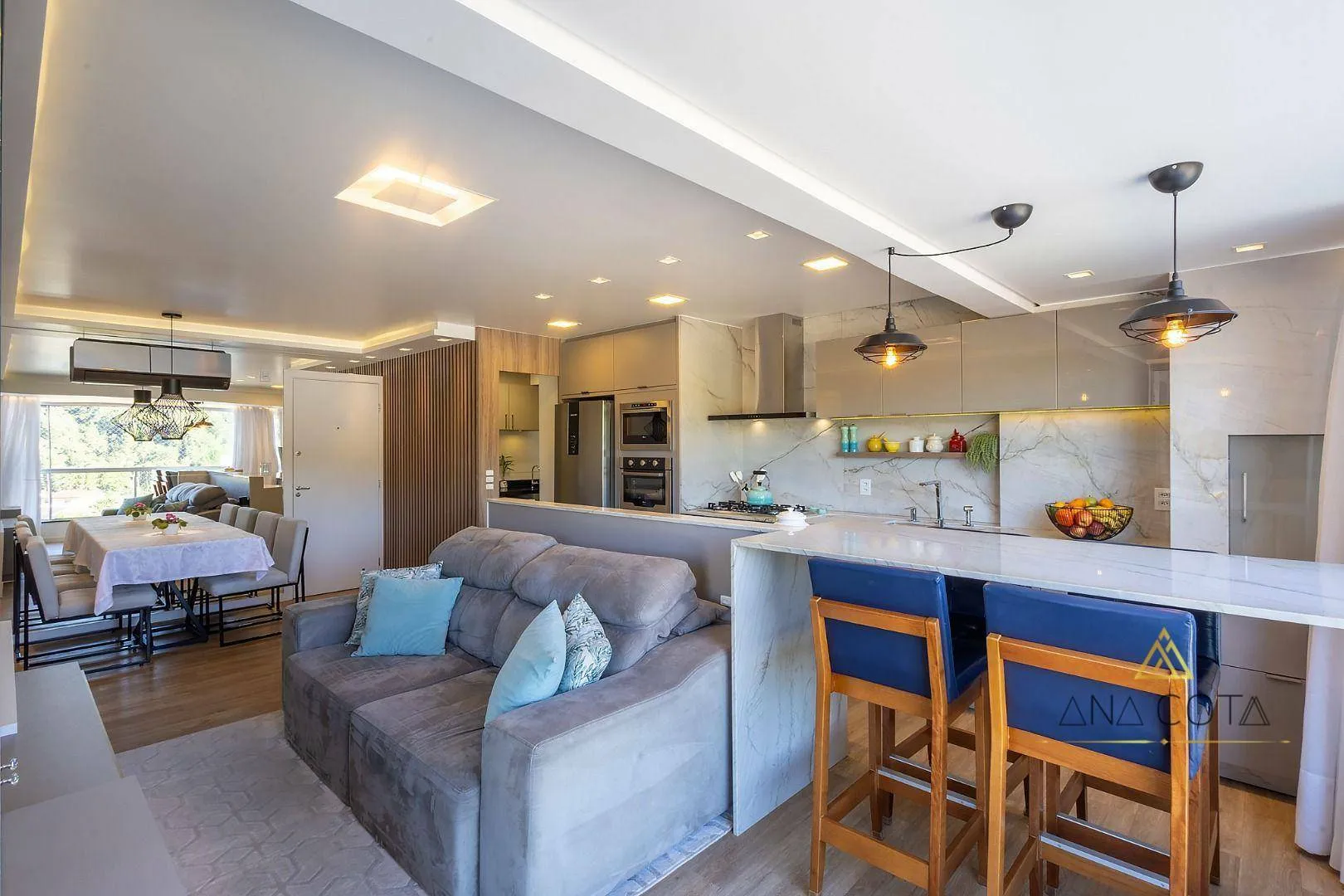 Apartamento à venda com 2 quartos e 1 suíte, 2 vagas, 78m² na região do bairro Fortaleza, próximo à Rua Hermann Tribess, Blumenau — foto 3