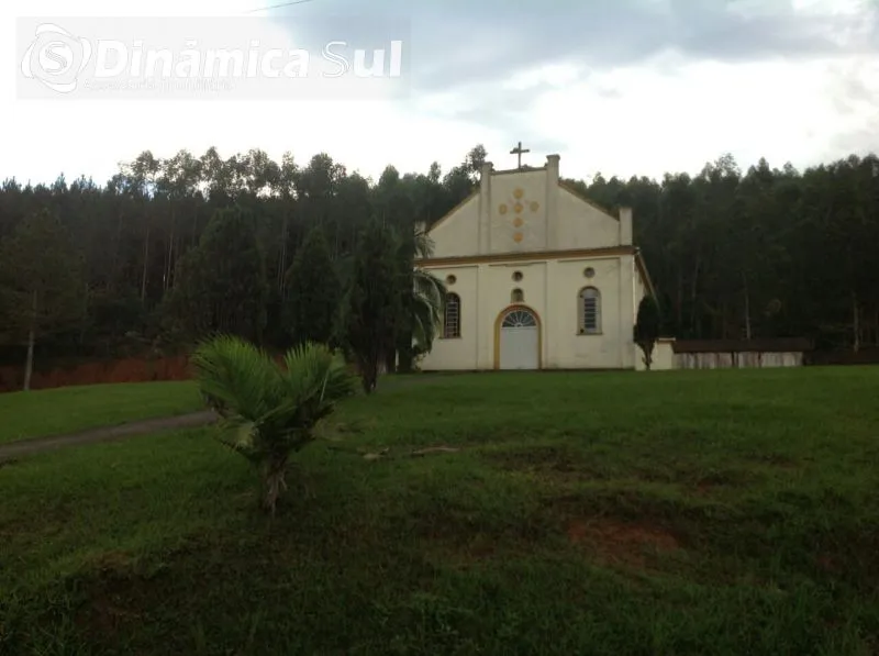 Fazenda em Vitor Meirelles — foto 5