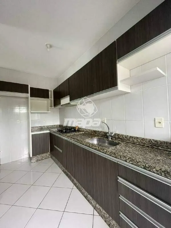 APARTAMENTO 02 DORMITORIOS FRENTE KOMPRAO — foto 2