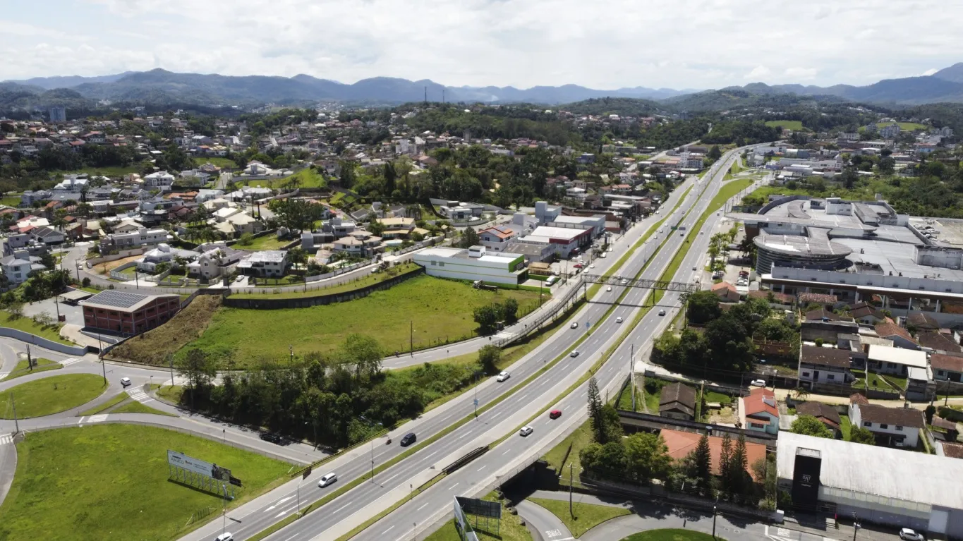 Terreno próximo ao Shopping Park Europeu — foto 2