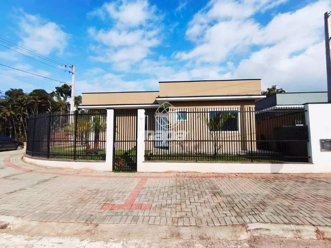 Casa nova com 3 suítes à venda — foto 2