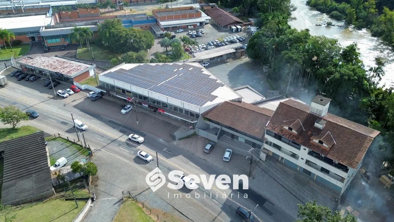 Galpão à venda, 2690m² no Passo Manso, Blumenau - foto 1