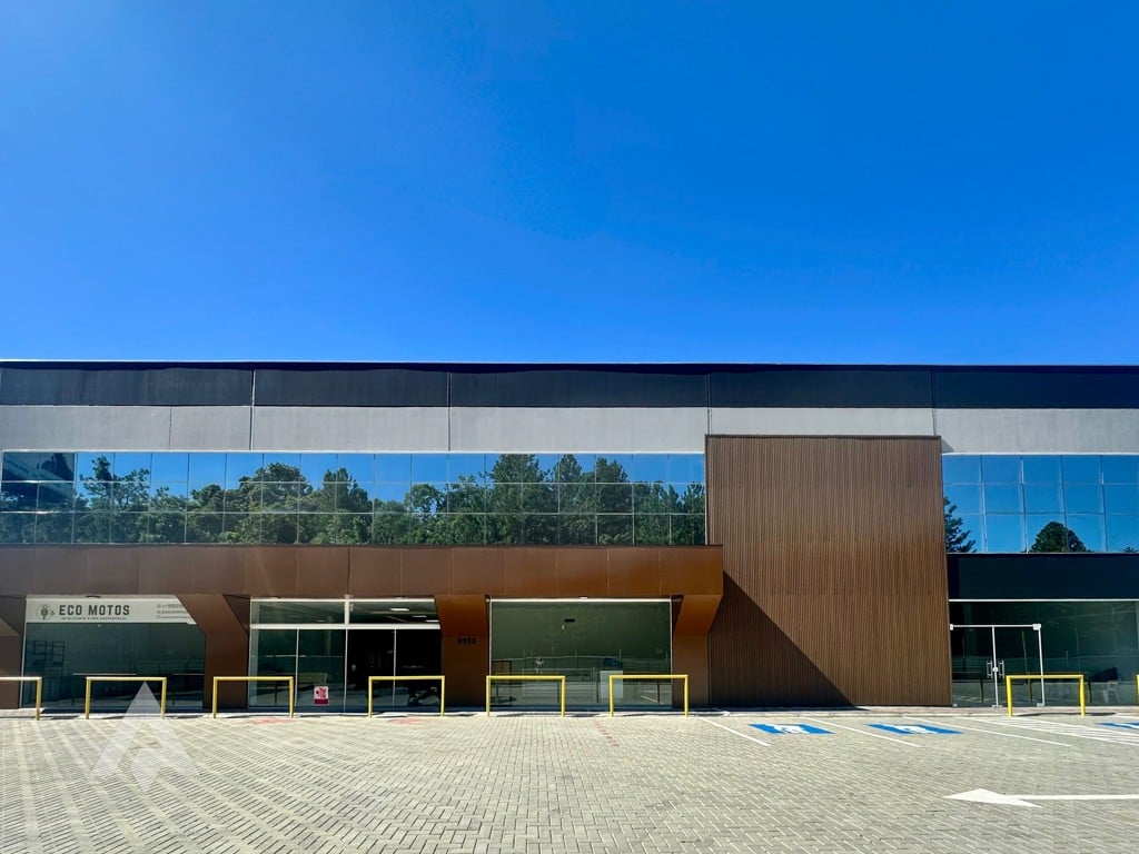 Loja à venda, 67m² na região do bairro Itoupava Central, próximo à Rua Doutor Pedro Zimmermann, Blumenau