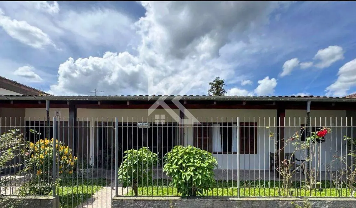 Casa para Venda em Blumenau / SC no bairro Garcia — foto 2