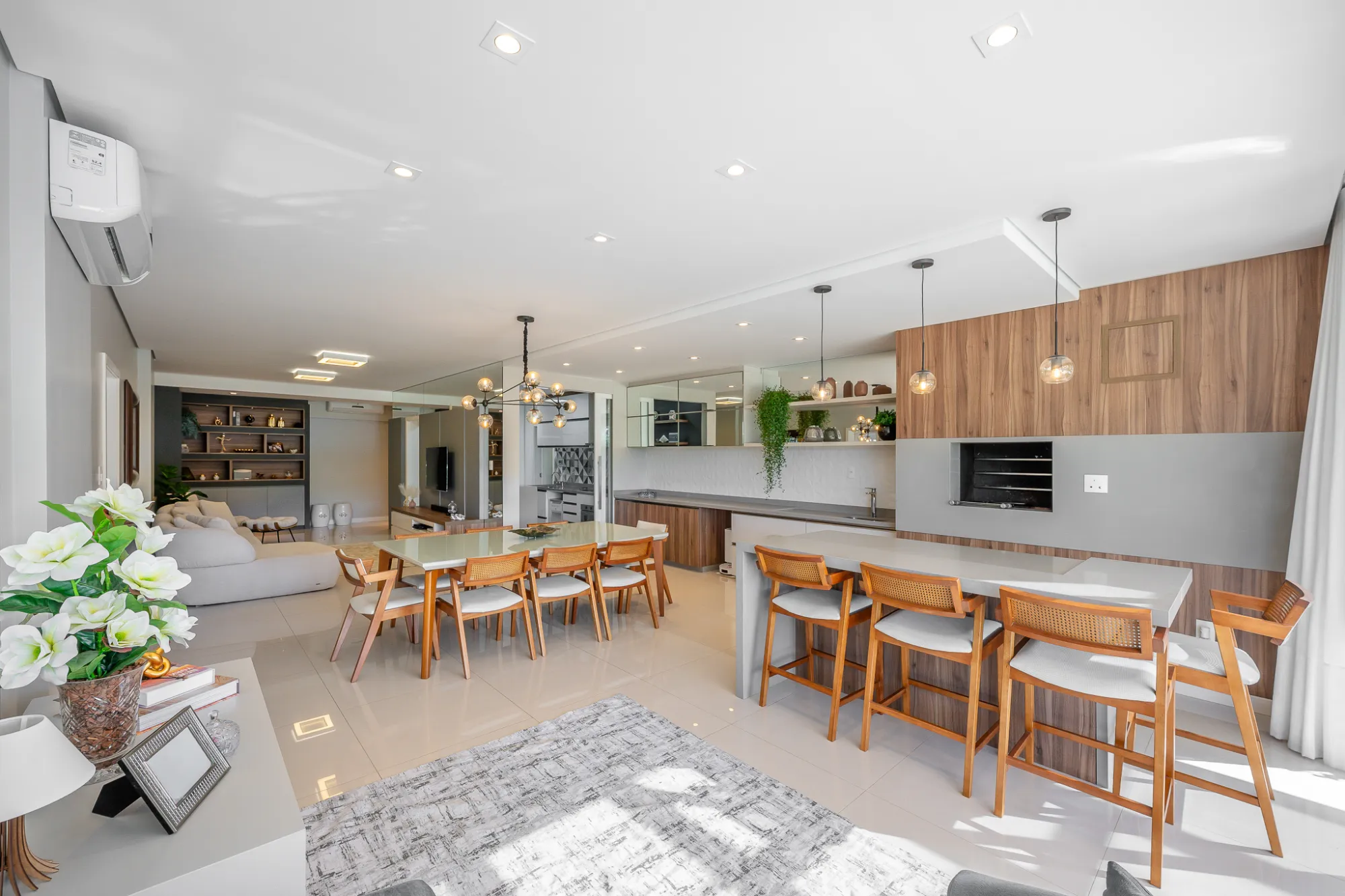 APARTAMENTO GARDEN COM 3 SUÍTES NO VORSTADT
