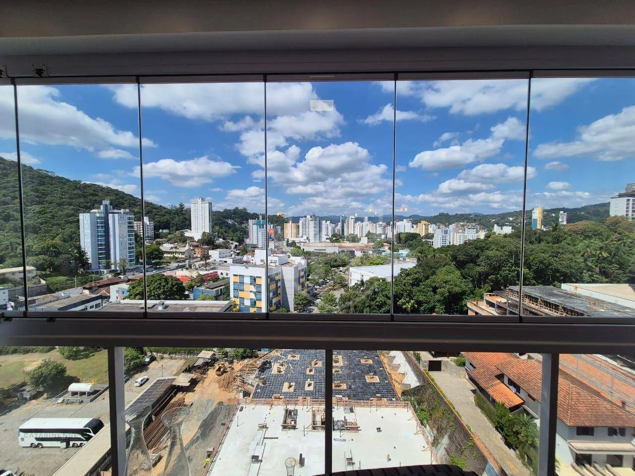 Fantástico Apartamento Andar Alto Próximo a Furb — foto 2