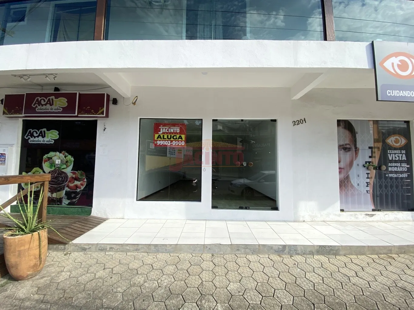 Sala comercial com aproximadamente 35m, na rua geral do Bairro Fortaleza. - foto 1