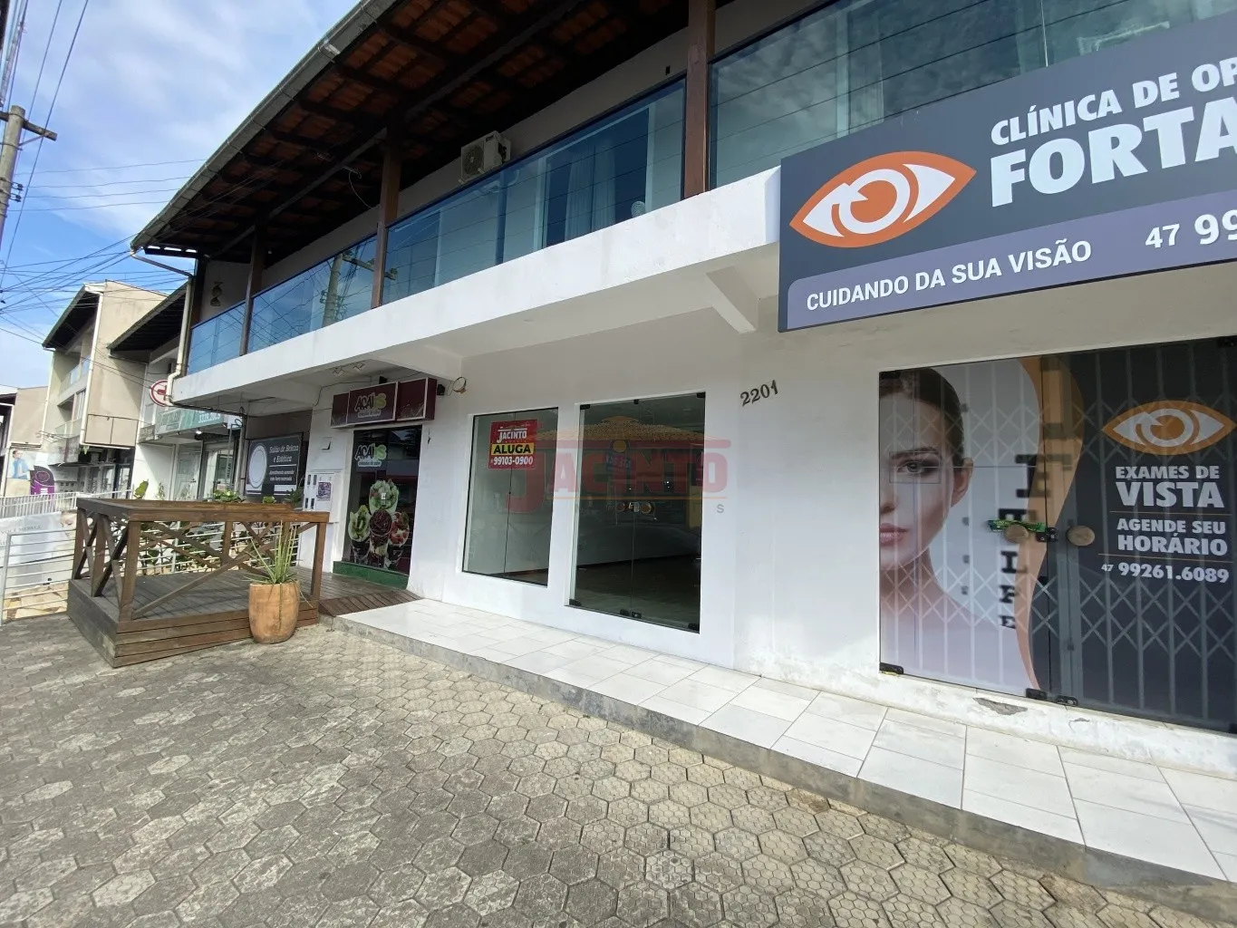 Sala comercial com aproximadamente 35m, na rua geral do Bairro Fortaleza. — foto 6