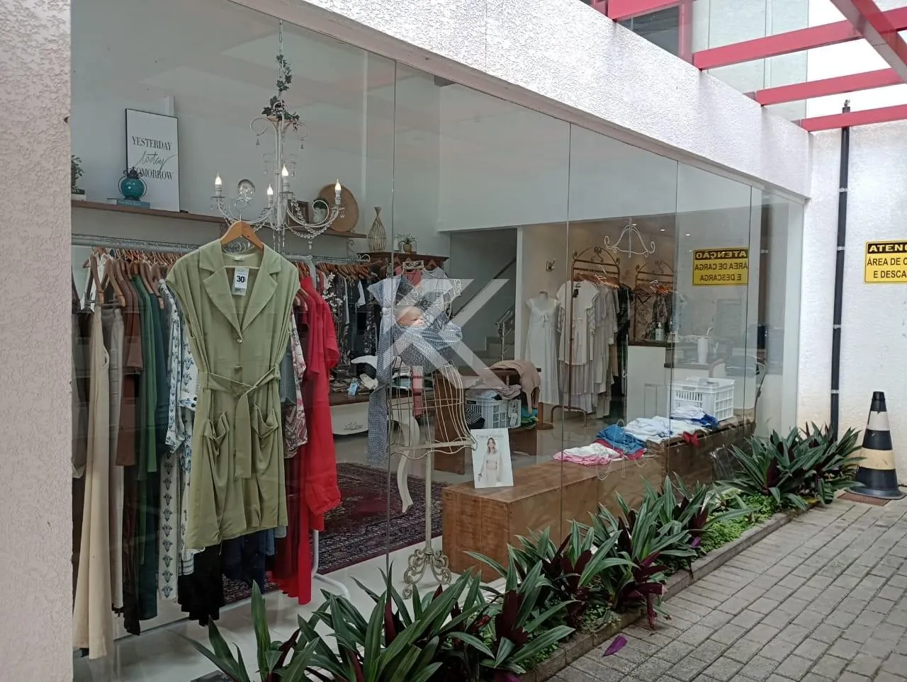 Ponto Comercial para Venda em Blumenau / SC no bairro Centro — foto 2