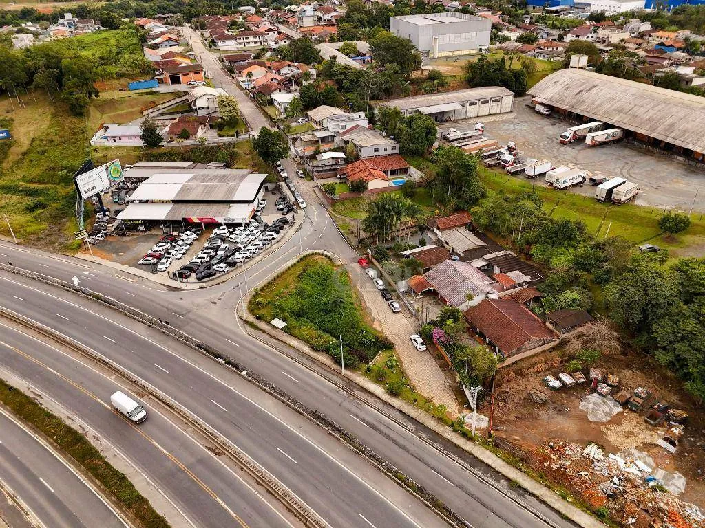 Terreno à venda, 681m² no Badenfurt, Blumenau - foto 1
