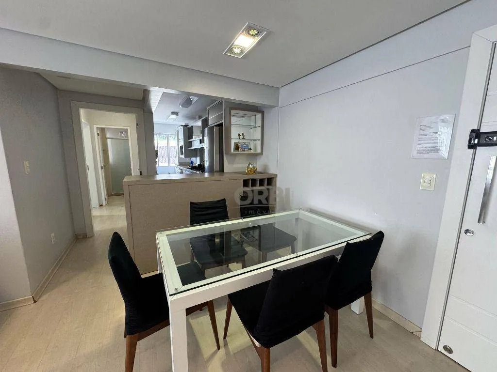Apartamento à venda com 2 quartos, 1 vaga, 55m² na região do bairro Centro, próximo à 3ª Avenida, Balneário Camboriú — foto 4