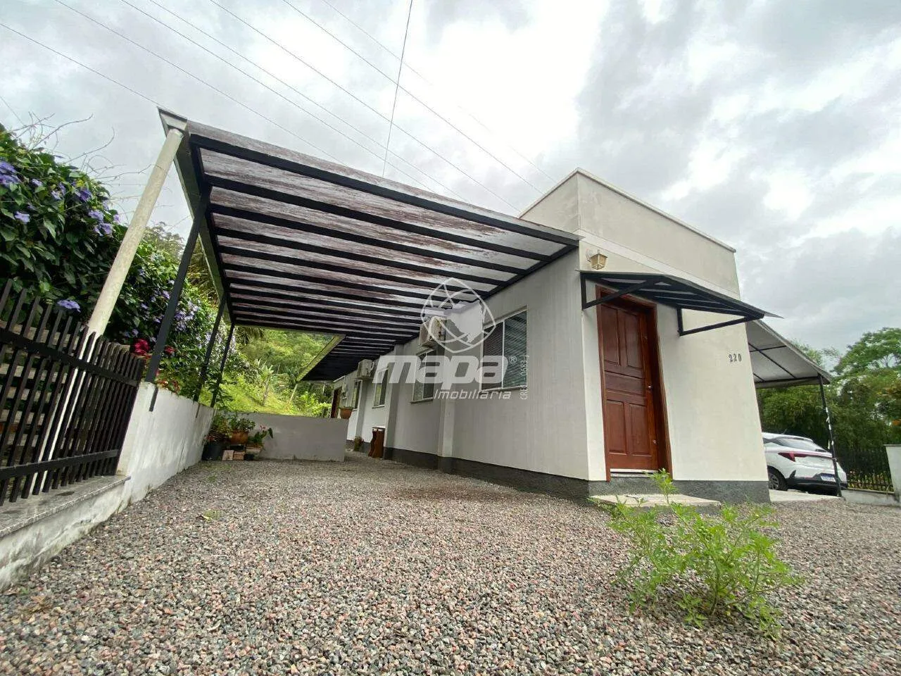 Casa à venda em Rodeio (Centro) - 3 quartos, 1 vaga, aceita permuta - foto 1