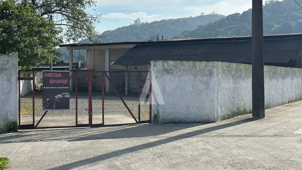 Terreno à venda, 410m² no Bucarein, Joinville - foto 1