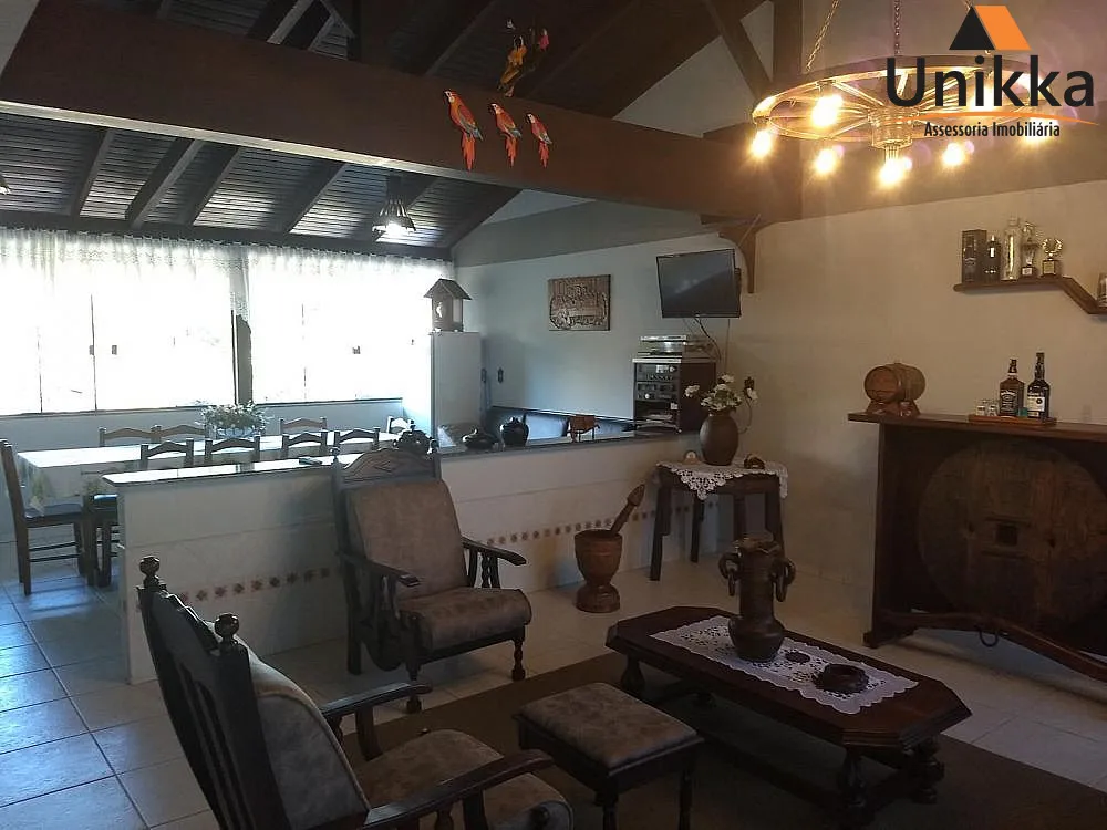 Casa a Venda no bairro Água Verde - Blumenau, SC — foto 2
