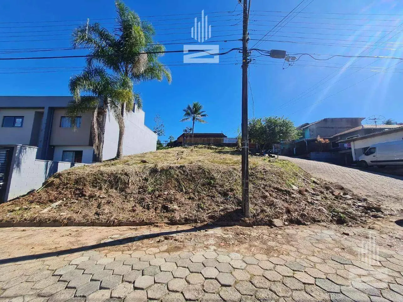 Amplo Terreno a Venda com 345m no bairro Velha em Blumenau - foto 1