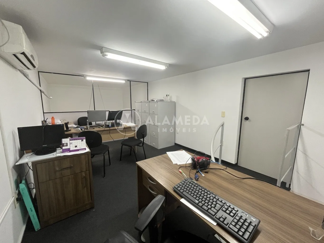 Outros Imóveis à venda com 3 quartos e 1 suíte, 6 vagas, 412m² na região do bairro Fortaleza, próximo à Rua Hermann Tribess, Blumenau — foto 3
