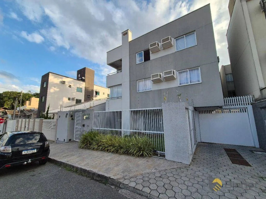 Apartamento com 2 dormitórios à venda, 79 m por R$ 290.000,00 - Água Verde - Blumenau/SC - foto 1